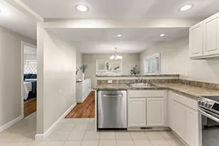 292 Prospect St, Stoughton, MA 02072 - Photo 5