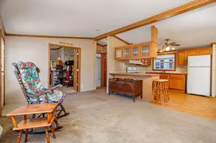 56 Nijal Ct, Fitchburg, MA 01420 - Photo 5