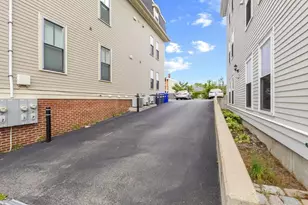 44 W Eagle St, Boston, MA 02128 - Photo 31