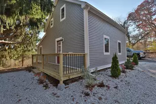 25 Center Hill Rd, Plymouth, MA 02360 - Photo 1