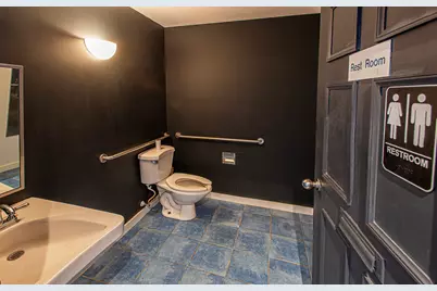 140 Main Street #Unit 2, Northampton, MA 01060 - Photo 9