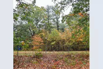 6 Leicester St, Billerica, MA 01821 - Photo 11