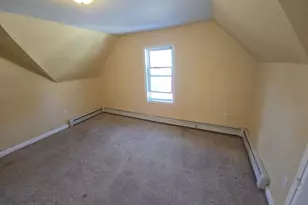 210 County St, Taunton, MA 02780 - Photo 9