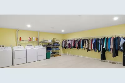 221 Bailey Rd, Lanesborough, MA 01237 - Photo 27