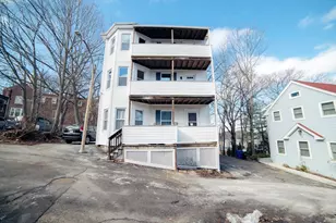 10 Duffley Ct, Boston, MA 02467 - Photo 29