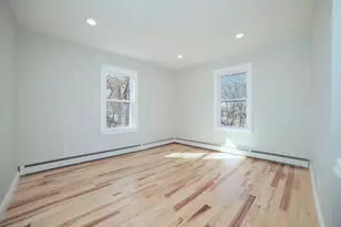 10 Duffley Ct, Boston, MA 02467 - Photo 15