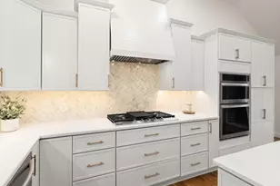 78 Wood Ave, East Longmeadow, MA 01028 - Photo 9