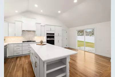 78 Wood Ave, East Longmeadow, MA 01028 - Photo 5