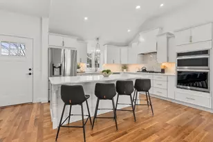 78 Wood Ave, East Longmeadow, MA 01028 - Photo 3