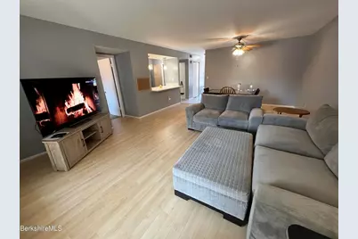 1 Rolling Hls #10, Lenox, MA 01240 - Photo 15