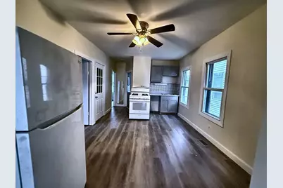 30-32 Stanley #0, Lowell, MA 01850 - Photo 3