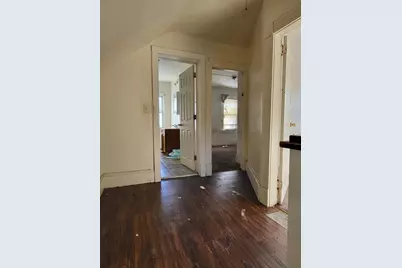 33 Lansing Pl, Springfield, MA 01108 - Photo 13