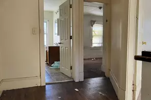 33 Lansing Pl, Springfield, MA 01108 - Photo 13