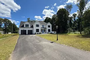 14 Earle Stewart Ln, Wrentham, MA 02093 - Photo 3