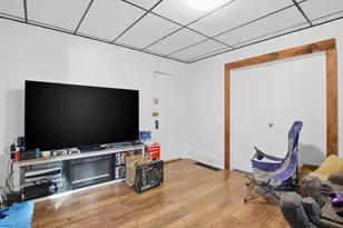 17 Fairbanks St, Worcester, MA 01610 - Photo 3