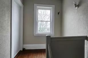 72 Derby St, Salem, MA 01970 - Photo 5