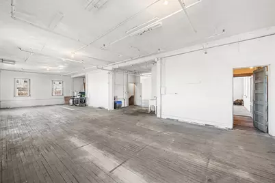 64 Green St, Worcester, MA 01604 - Photo 5