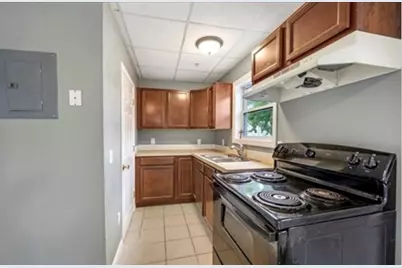 151 Whipple Street #1, Fall River, MA 02721 - Photo 5