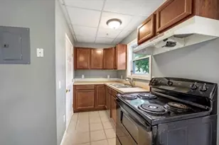 151 Whipple St, Fall River, MA 02721 - Photo 5