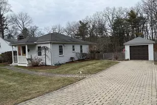 396 Wellesley Ave, Wellesley, MA 02481 - Photo 13