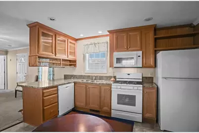 28 Terry Drive, Attleboro, MA 02703 - Photo 9