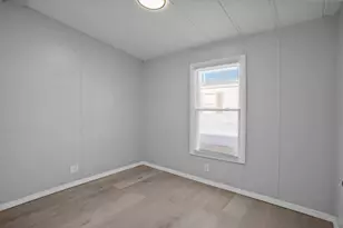 548 Kenyon Ave, Attleboro, MA 02703 - Photo 19