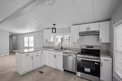 548 Kenyon Avenue #4, Attleboro, MA 02703 - Photo 7