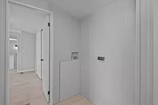 548 Kenyon Ave, Attleboro, MA 02703 - Photo 21