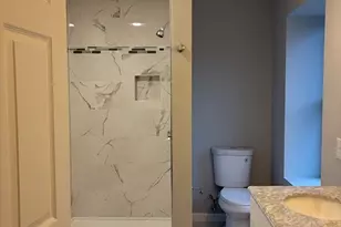 184 Avenue C, Woonsocket, RI 02895 - Photo 9