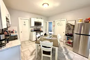 107 Tyler St, Springfield, MA 01109 - Photo 9