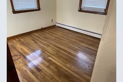 8 Violet St, Boston, MA 02126 - Photo 15