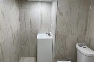 8 Violet St, Boston, MA 02126 - Photo 21