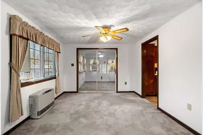 22 Westchester Dr, Lawrence, MA 01843 - Photo 13