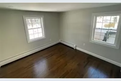 28 Brown St, Maynard, MA 01754 - Photo 3