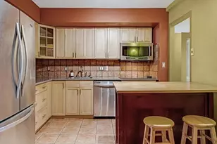 405 Langley Rd, Newton, MA 02459 - Photo 7