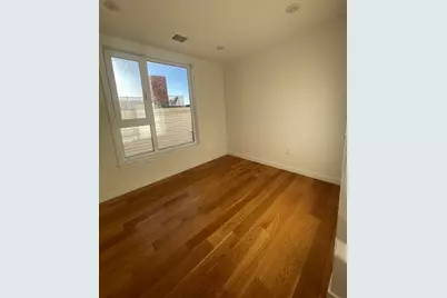 267 Old Colony Ave #414, Boston, MA 02127 - Photo 7