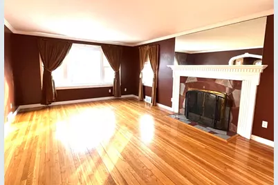 22 Berkshire St, Fitchburg, MA 01420 - Photo 7