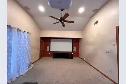 22 Berkshire St, Fitchburg, MA 01420 - Photo 21