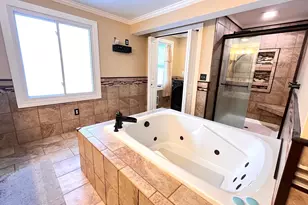 22 Berkshire St, Fitchburg, MA 01420 - Photo 33