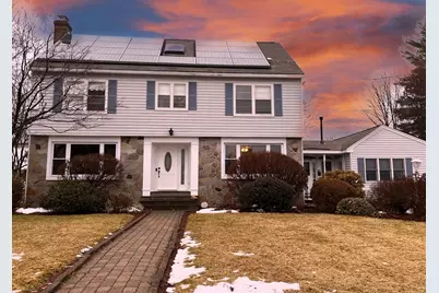 22 Berkshire St, Fitchburg, MA 01420 - Photo 1