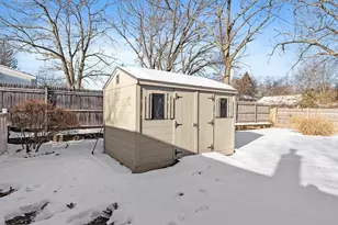 202 Florence St, Leominster, MA 01453 - Photo 41