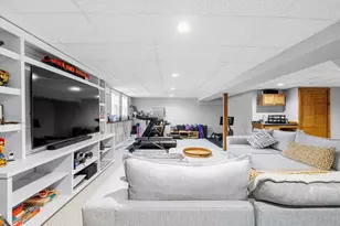 2081 Manomet Ave, Dighton, MA 02715 - Photo 21