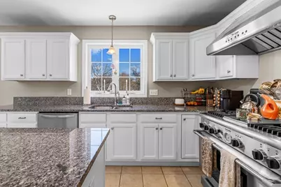 2081 Manomet Ave, Dighton, MA 02715 - Photo 15