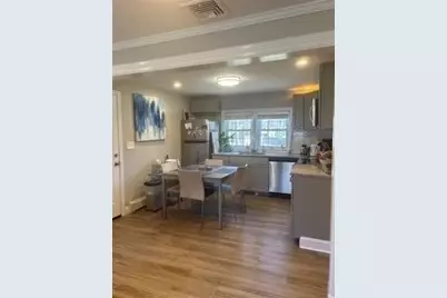 29 Birchcroft Road, Canton, MA 02021 - Photo 5