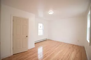 54 Willow St, Lowell, MA 01852 - Photo 13