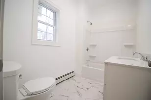 58 Willow St, Lowell, MA 01852 - Photo 21