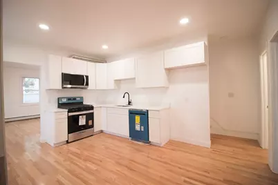 58 Willow St, Lowell, MA 01852 - Photo 5