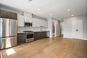 9 Central St, Somerville, MA 02143 - Photo 5