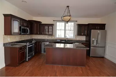 15 Hay Rd #n/a, Newton, MA 02459 - Photo 3