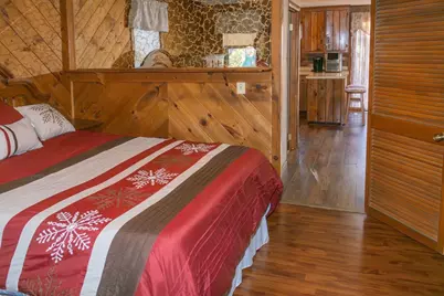 38 Park St, Webster, MA 01570 - Photo 27